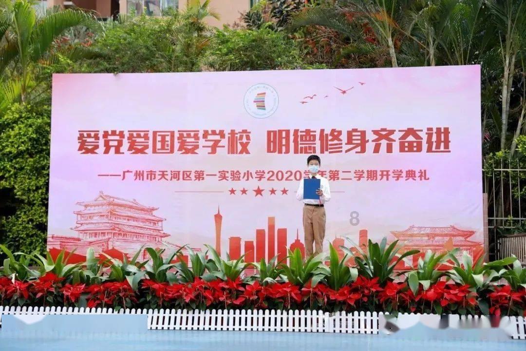 你想要限量的2019知道日历吗？特好看还有知识，夸得好就送！游戏画面